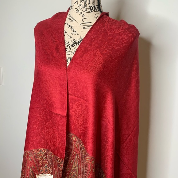 Pashmina - Picture 4 of 5